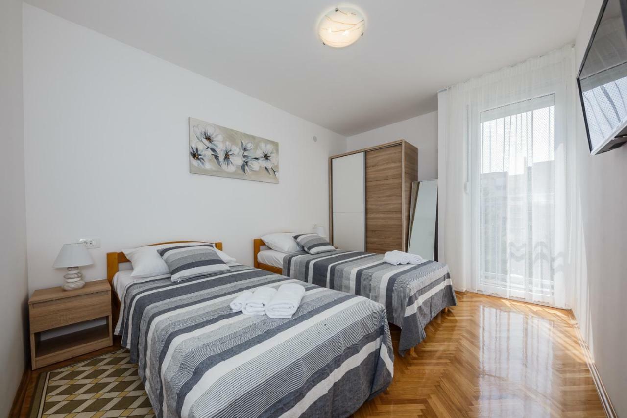 Apartment Bambi Spalato Esterno foto